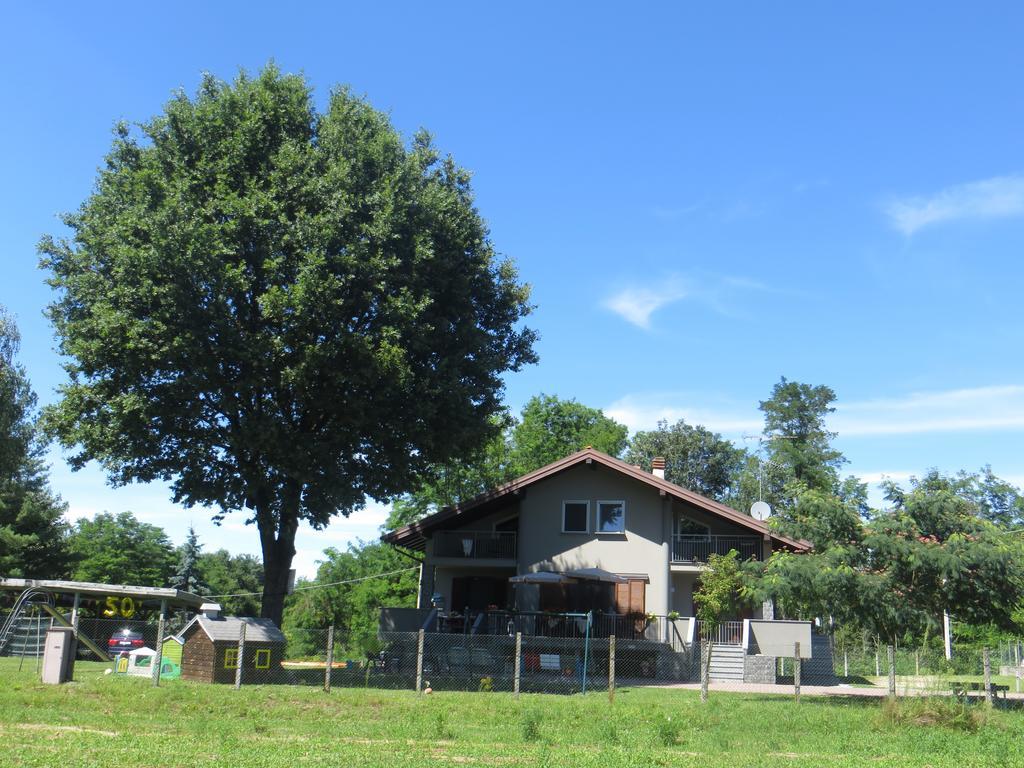 B&B Il Rovere Gattico Exterior photo