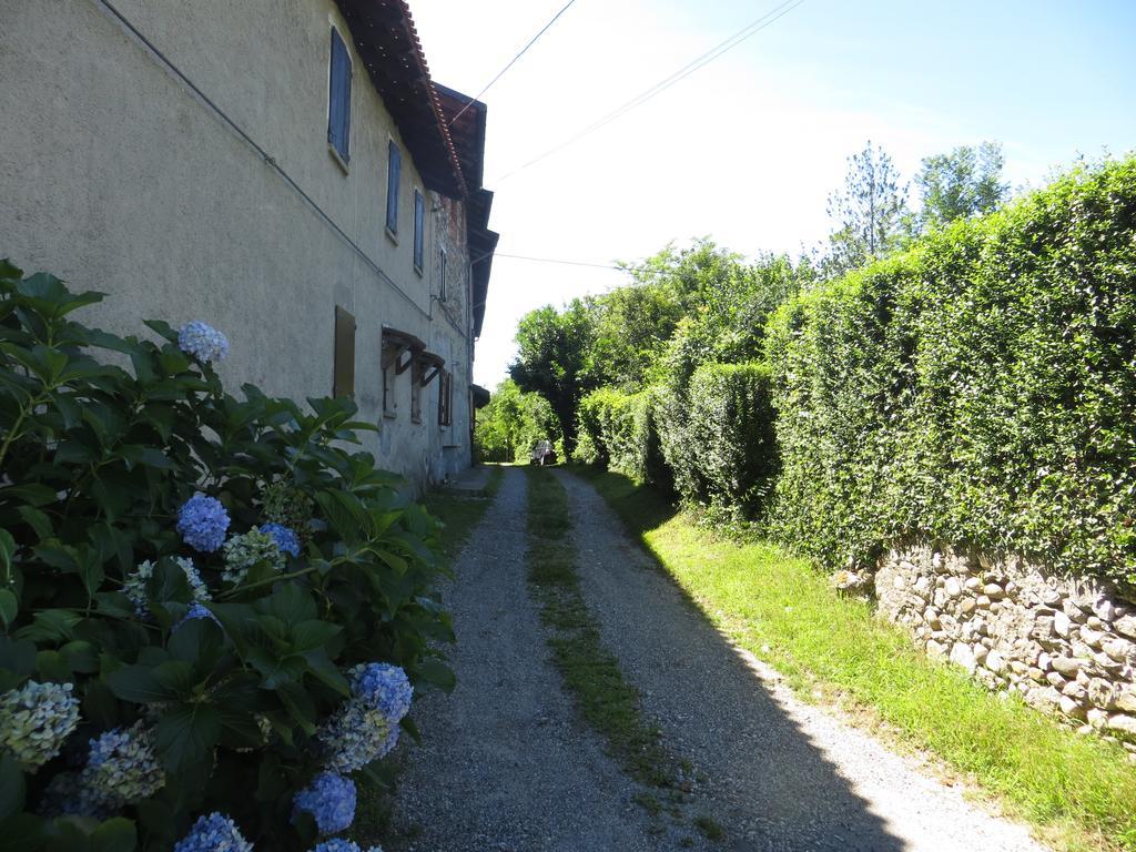 B&B Il Rovere Gattico Exterior photo
