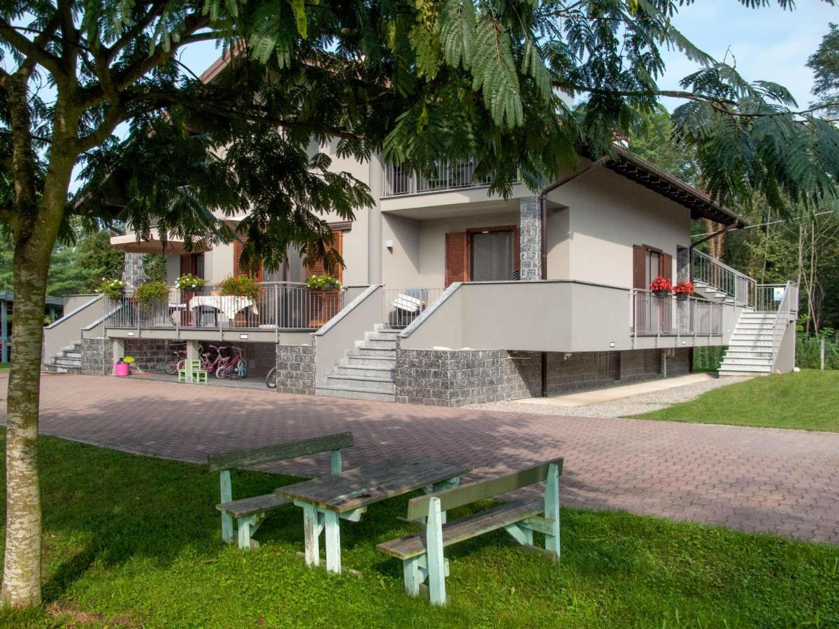 B&B Il Rovere Gattico Exterior photo